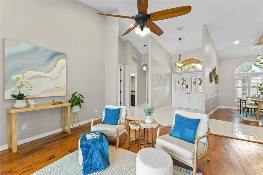 1589 Mary Lane Tarpon Springs FL 34689