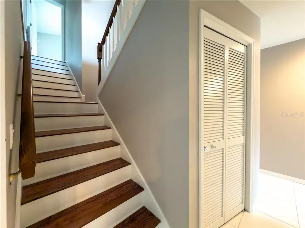 1589 Mary Lane Tarpon Springs FL 34689