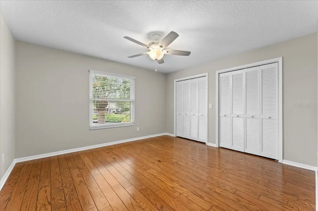 1589 Mary Lane Tarpon Springs FL 34689