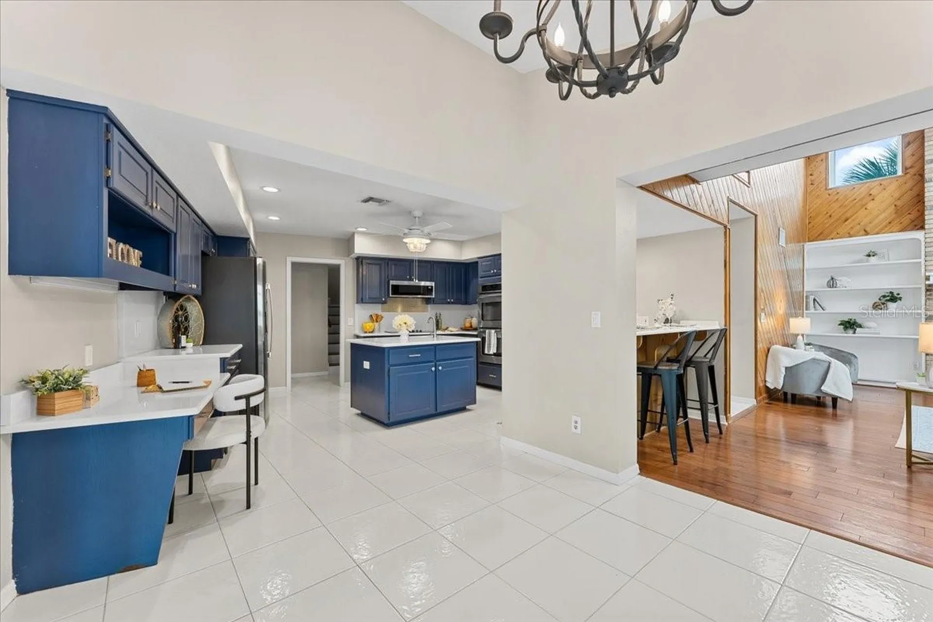 1589 Mary Lane Tarpon Springs FL 34689