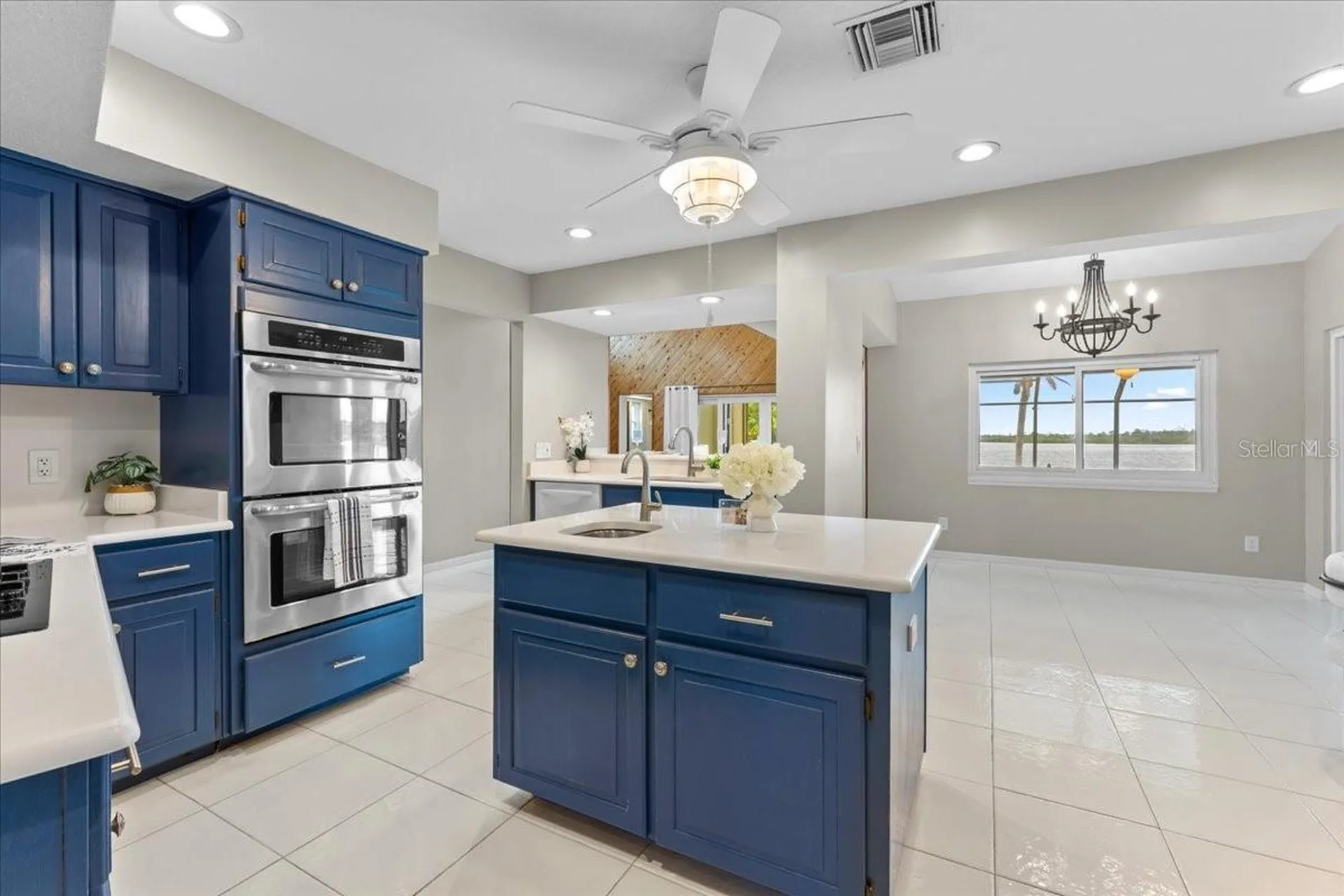 1589 Mary Lane Tarpon Springs FL 34689
