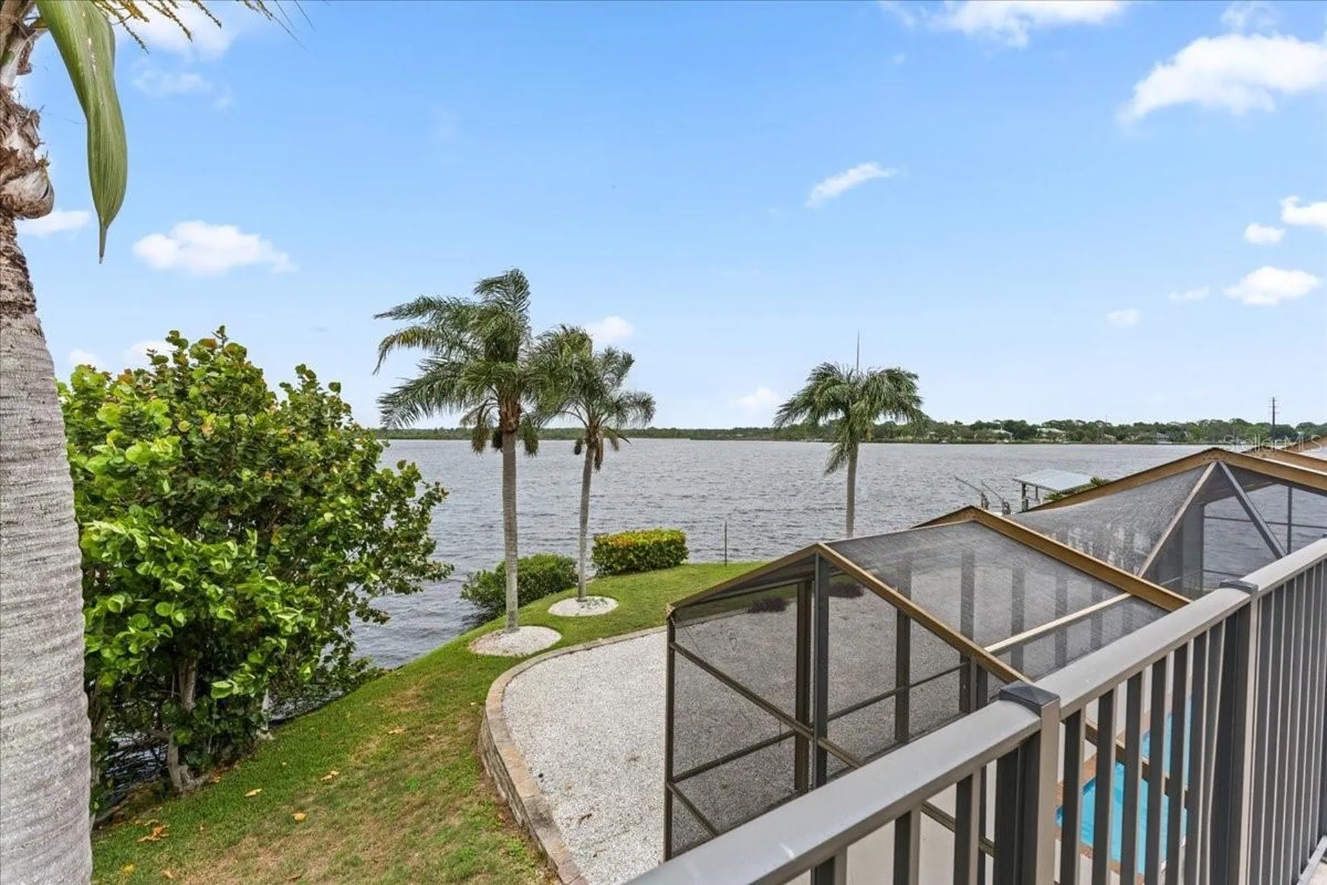 1589 Mary Lane Tarpon Springs FL 34689