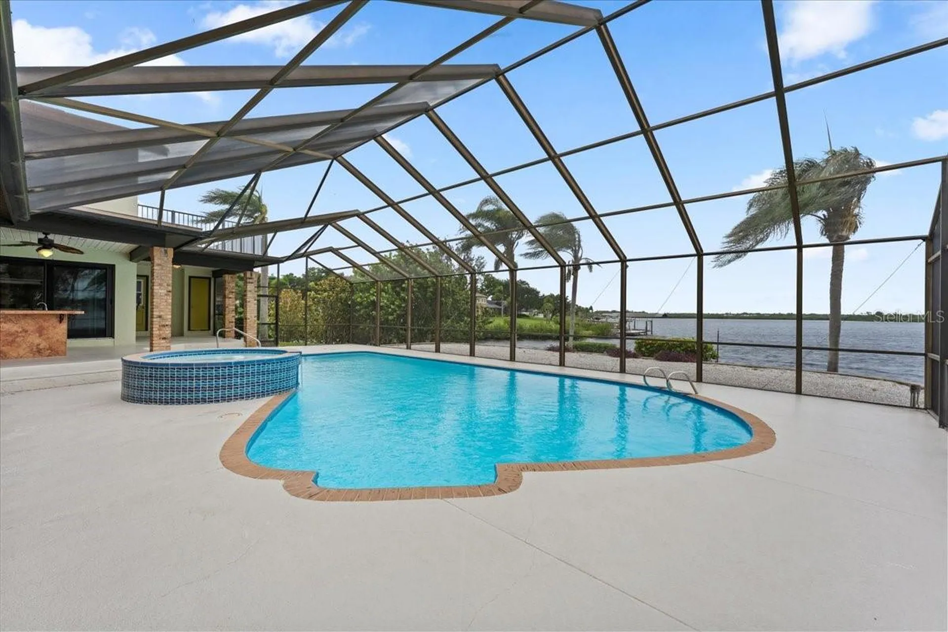1589 Mary Lane Tarpon Springs FL 34689