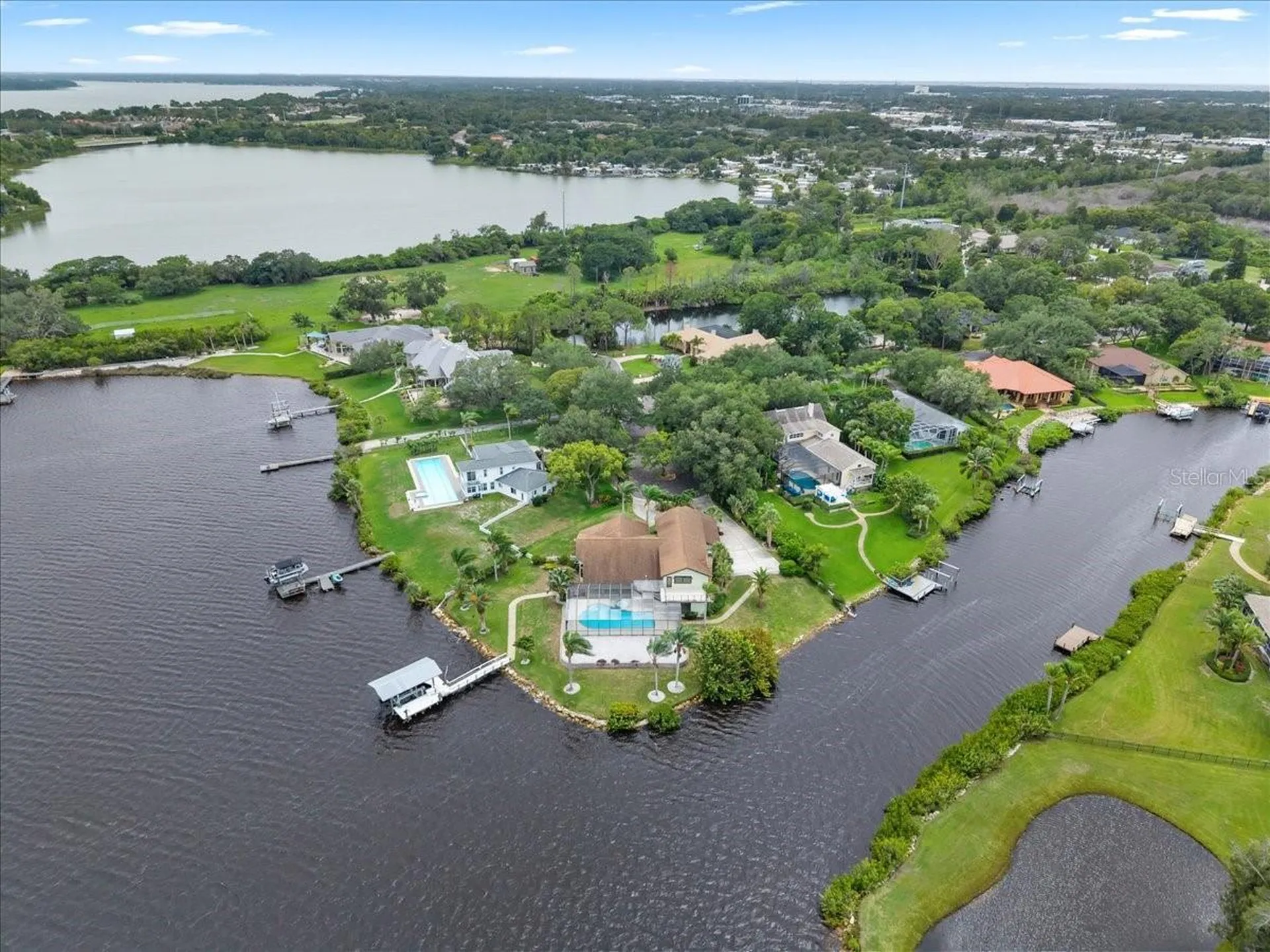 1589 Mary Lane Tarpon Springs FL 34689