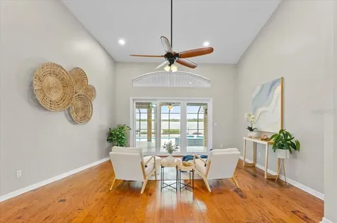 1589 Mary Lane Tarpon Springs FL 34689