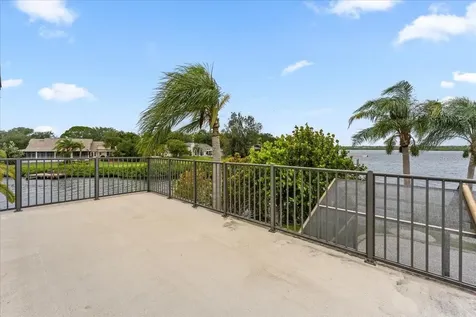 1589 Mary Lane Tarpon Springs FL 34689