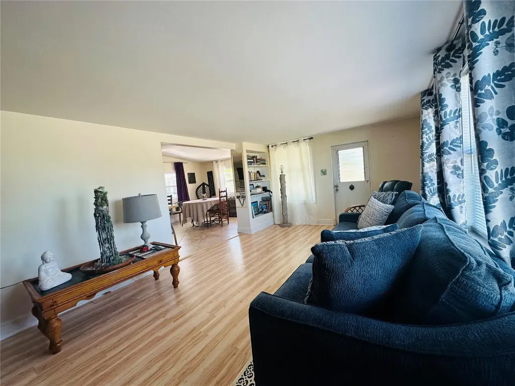 147 Maui Drive Palmetto FL 34221