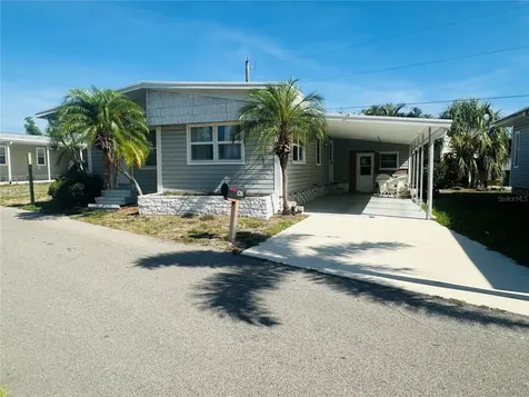 147 Maui Drive Palmetto FL 34221
