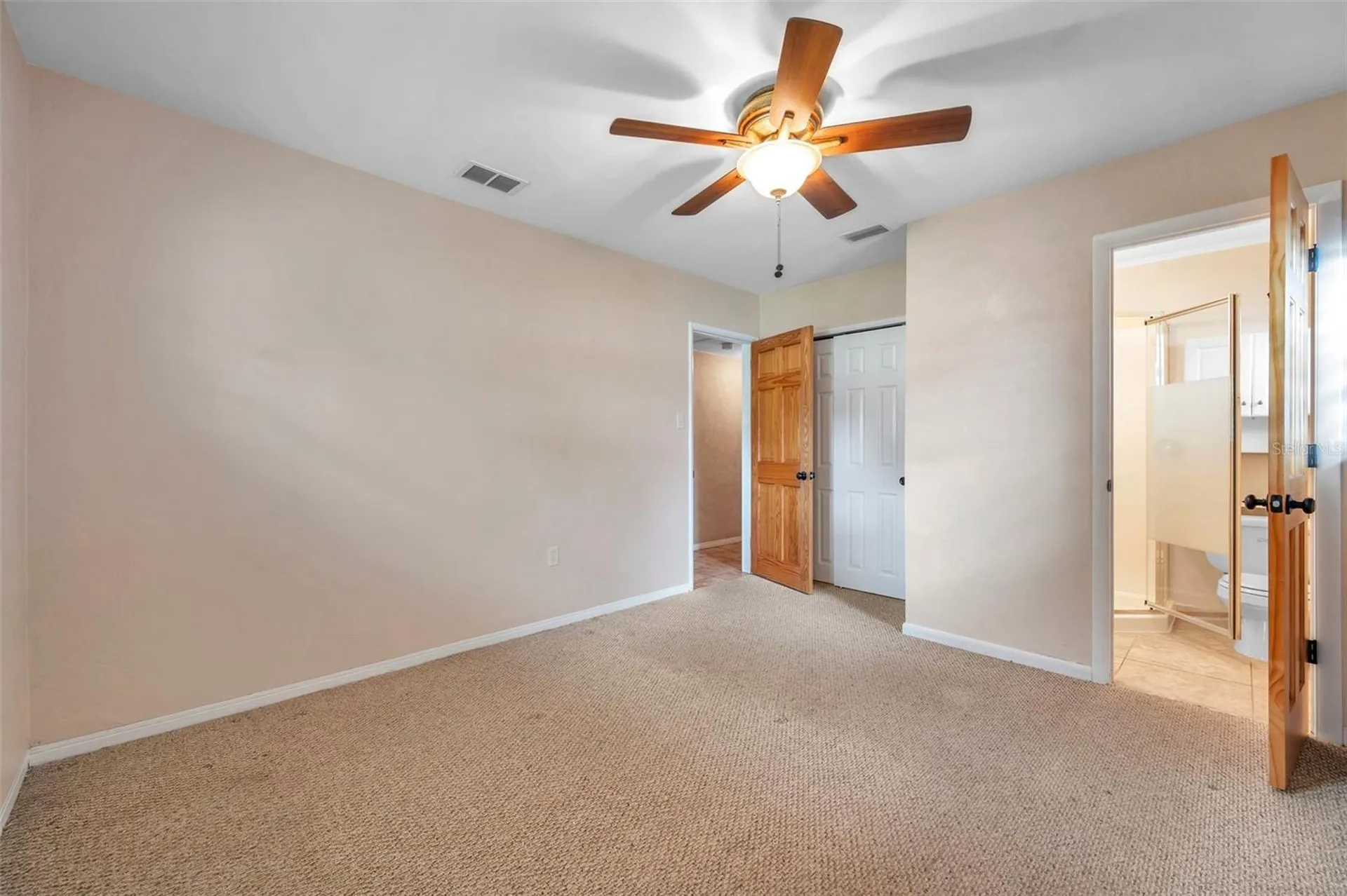 7555 19th Avenue N St Petersburg FL 33710