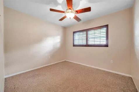 7555 19th Avenue N St Petersburg FL 33710