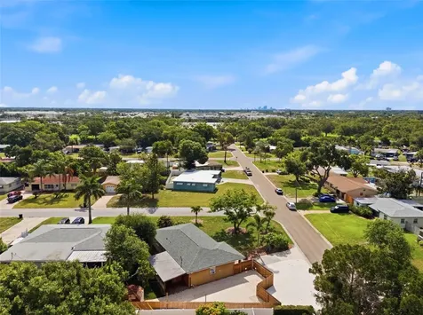 7555 19th Avenue N St Petersburg FL 33710