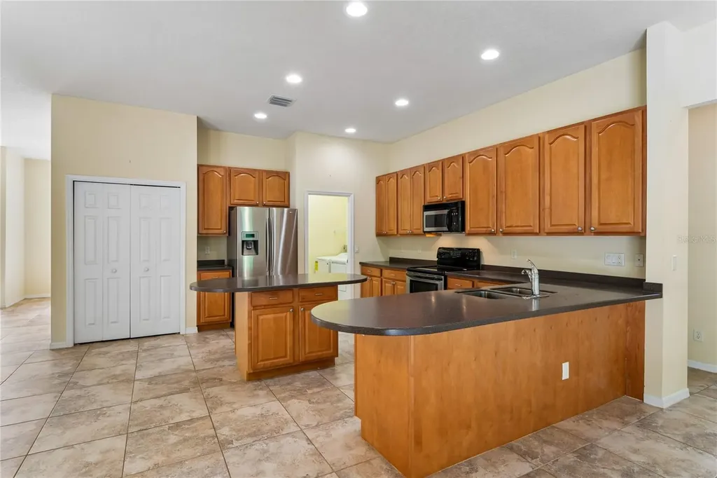18915 Bascomb Lane Hudson FL 34667