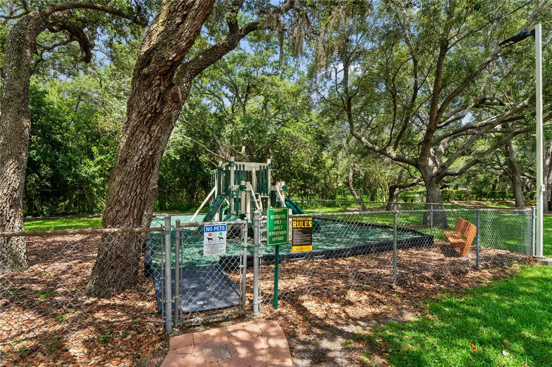 18915 Bascomb Lane Hudson FL 34667
