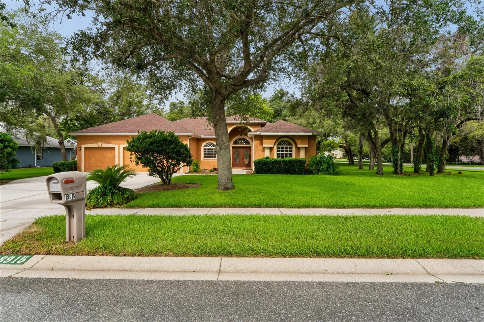 18915 Bascomb Lane Hudson FL 34667
