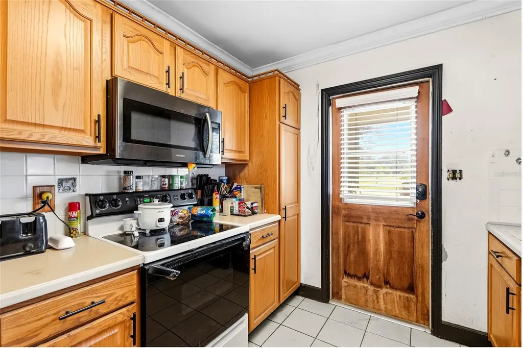 5320 41st Avenue W Bradenton FL 34209