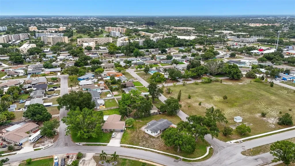 5320 41st Avenue W Bradenton FL 34209