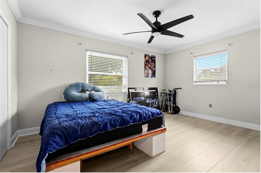 5320 41st Avenue W Bradenton FL 34209