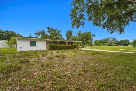 5320 41st Avenue W Bradenton FL 34209