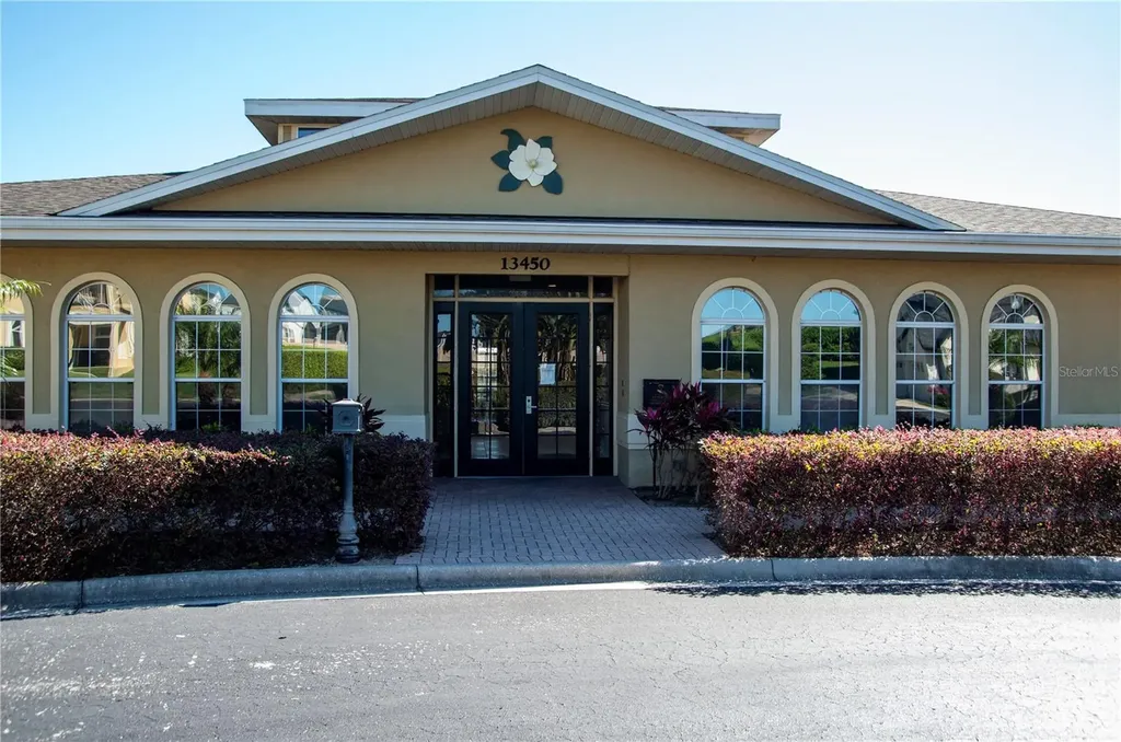 17459 Chateau Pine Way Clermont FL 34711