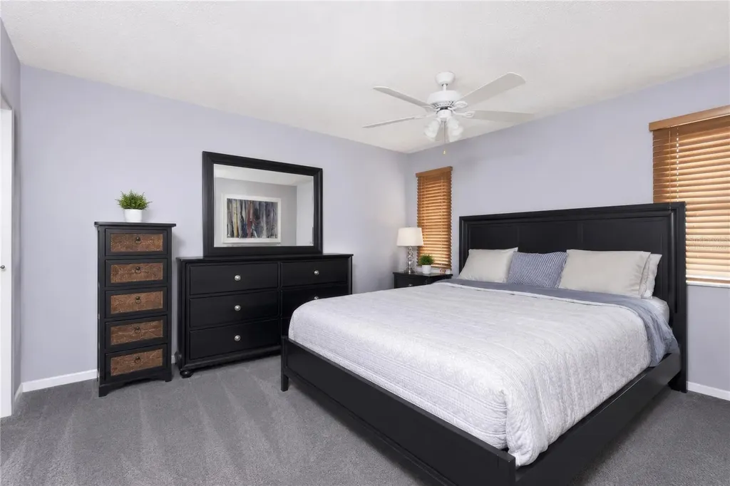 3121 N 72nd Way Hollywood FL 33024