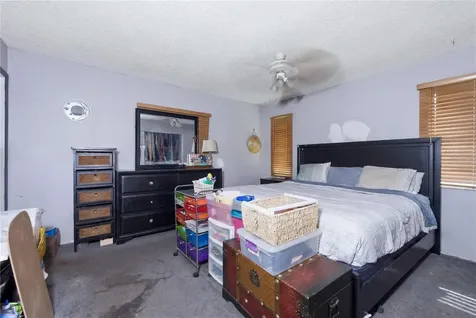 3121 N 72nd Way Hollywood FL 33024