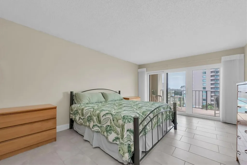 1480 Gulf Boulevard Clearwater Beach FL 33767