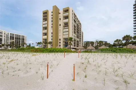 1480 Gulf Boulevard Clearwater Beach FL 33767
