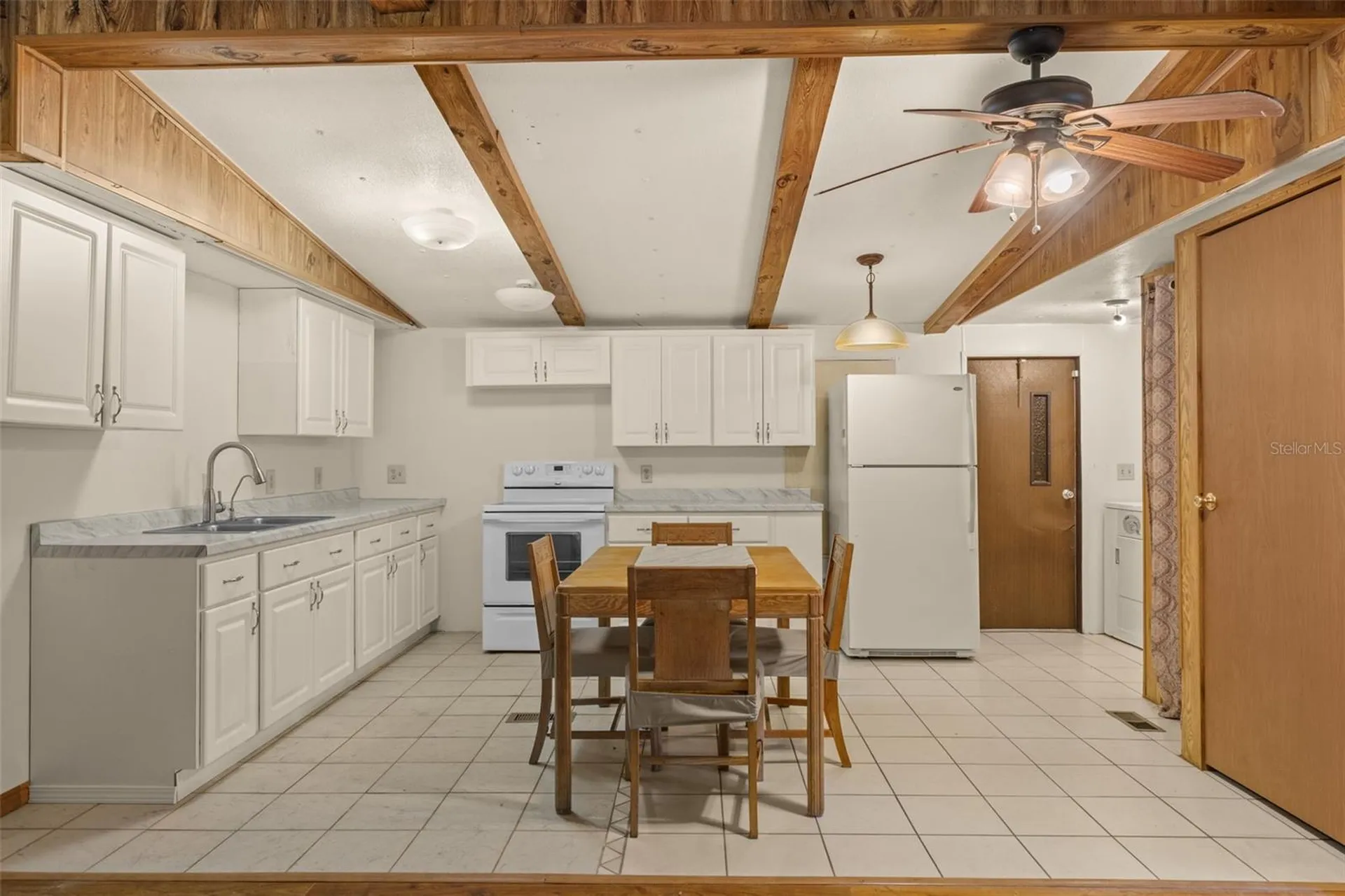3909 S Cedar Terrace Homosassa FL 34448
