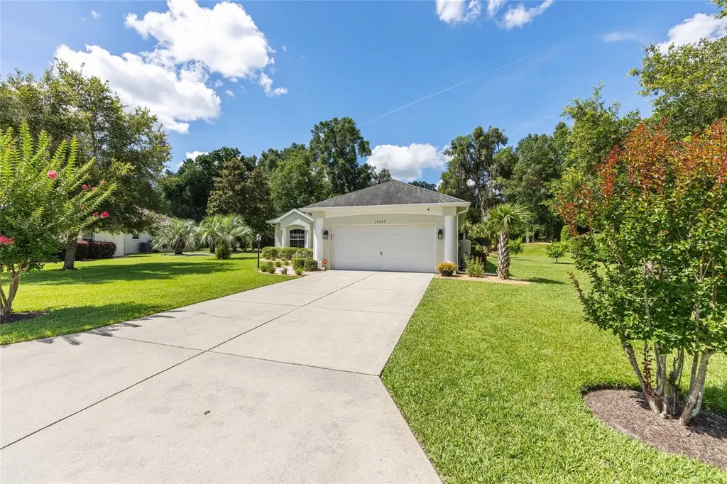 19639 SW 77th Loop Dunnellon FL 34432