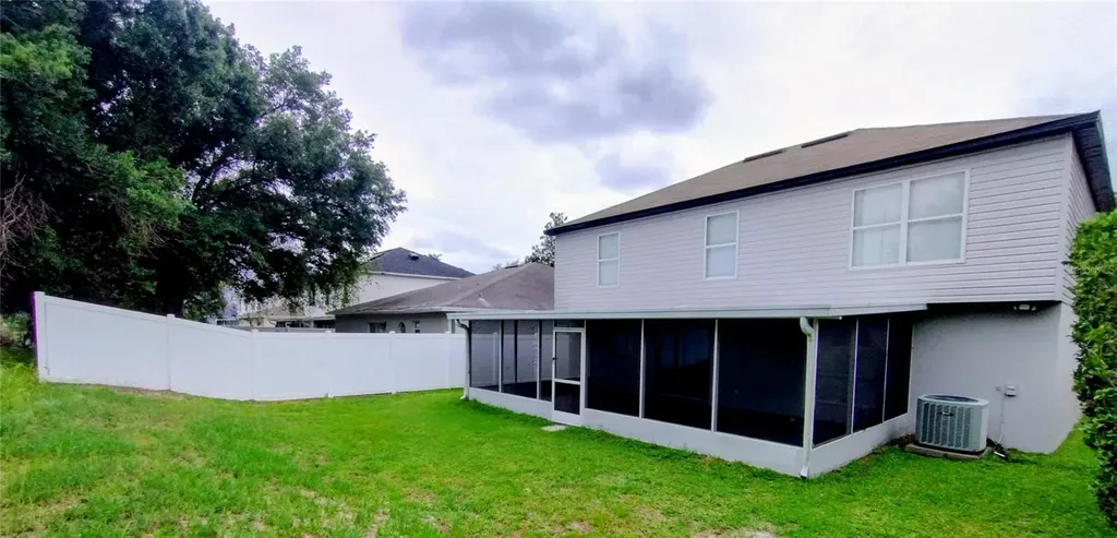 13018 Waterbourne Drive Gibsonton FL 33534