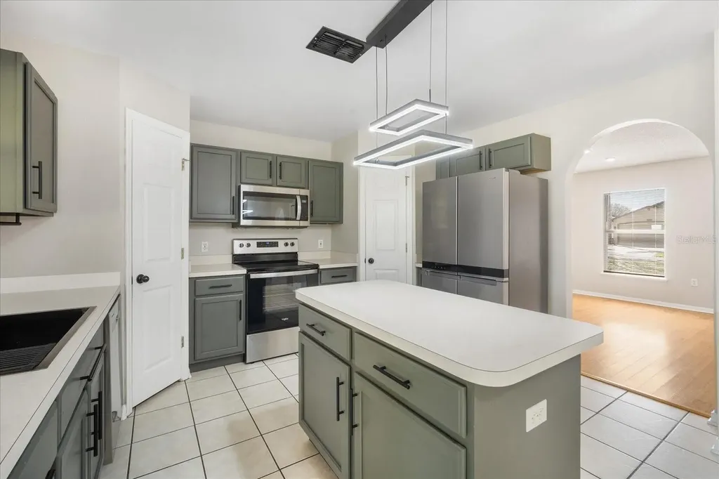 13018 Waterbourne Drive Gibsonton FL 33534