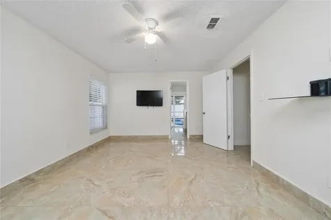 112 Rosewood Court Kissimmee FL 34743