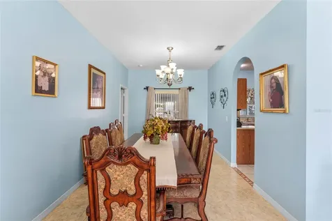 323 Alegriano Court Kissimmee FL 34758