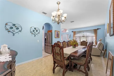 323 Alegriano Court Kissimmee FL 34758