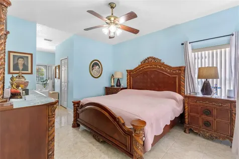 323 Alegriano Court Kissimmee FL 34758