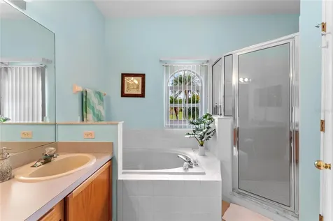 323 Alegriano Court Kissimmee FL 34758