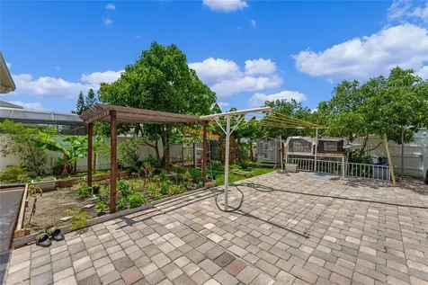 323 Alegriano Court Kissimmee FL 34758