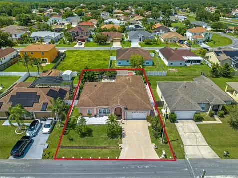 323 Alegriano Court Kissimmee FL 34758