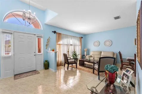 323 Alegriano Court Kissimmee FL 34758