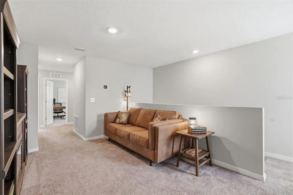 12950 Pasture Woods Place Lithia FL 33547