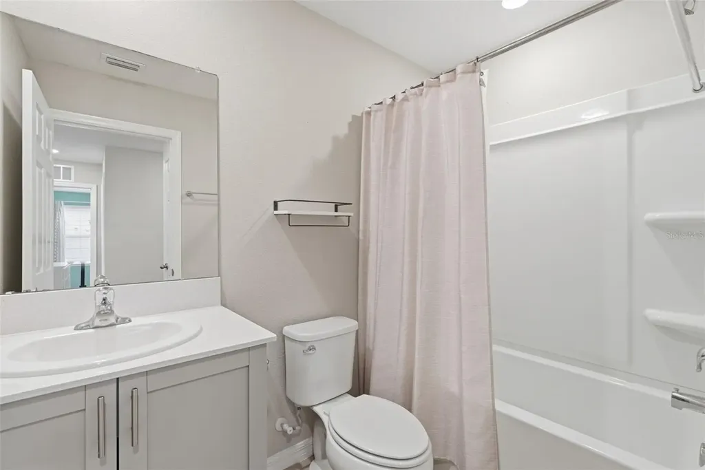 12950 Pasture Woods Place Lithia FL 33547