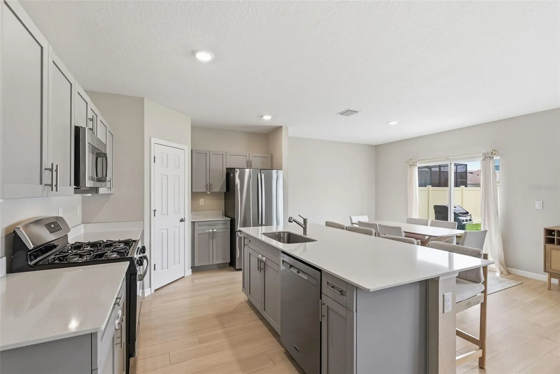 12950 Pasture Woods Place Lithia FL 33547
