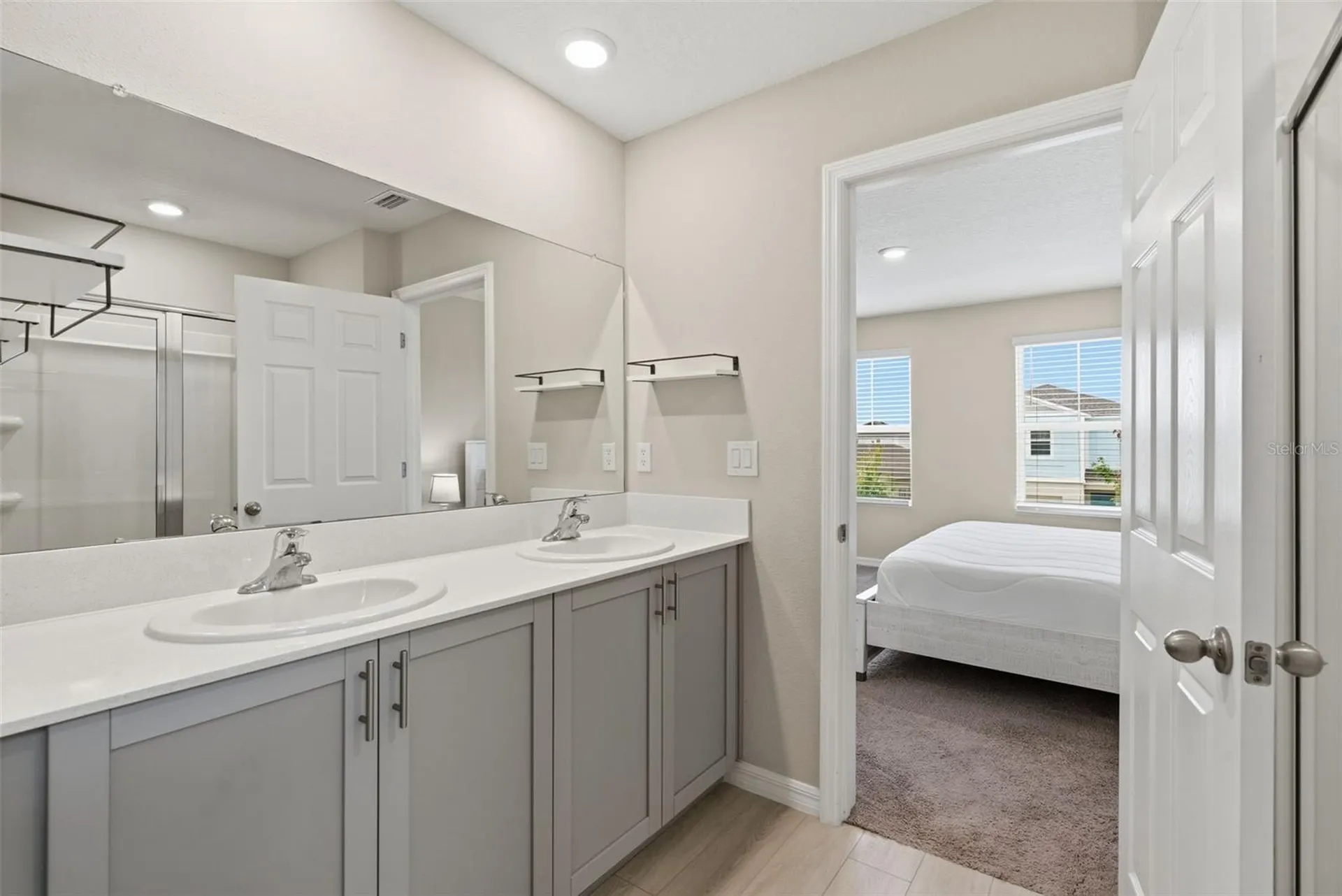 12950 Pasture Woods Place Lithia FL 33547