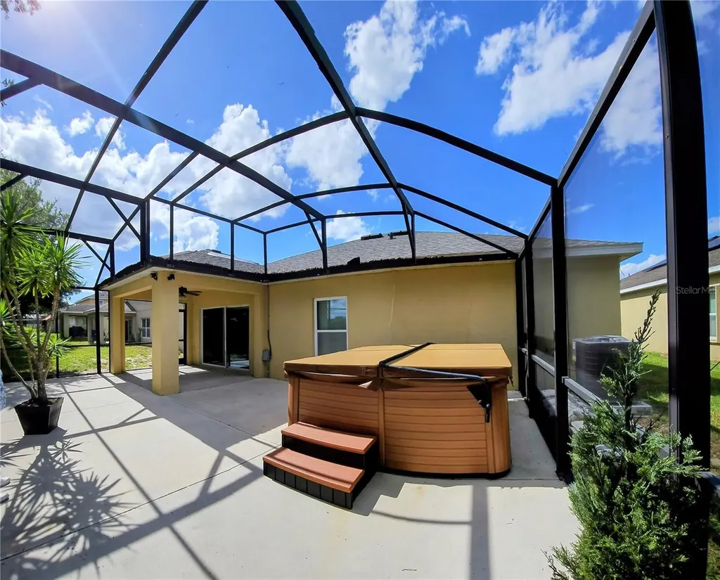 316 Andalusia Loop Davenport FL 33837