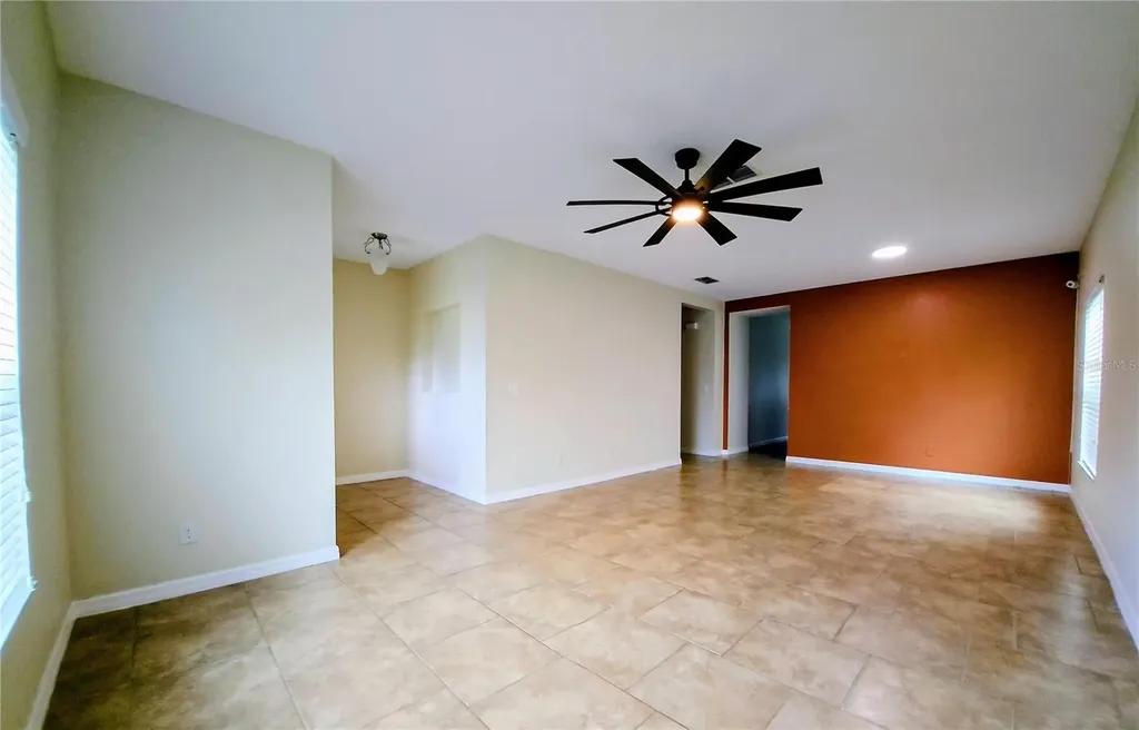 316 Andalusia Loop Davenport FL 33837
