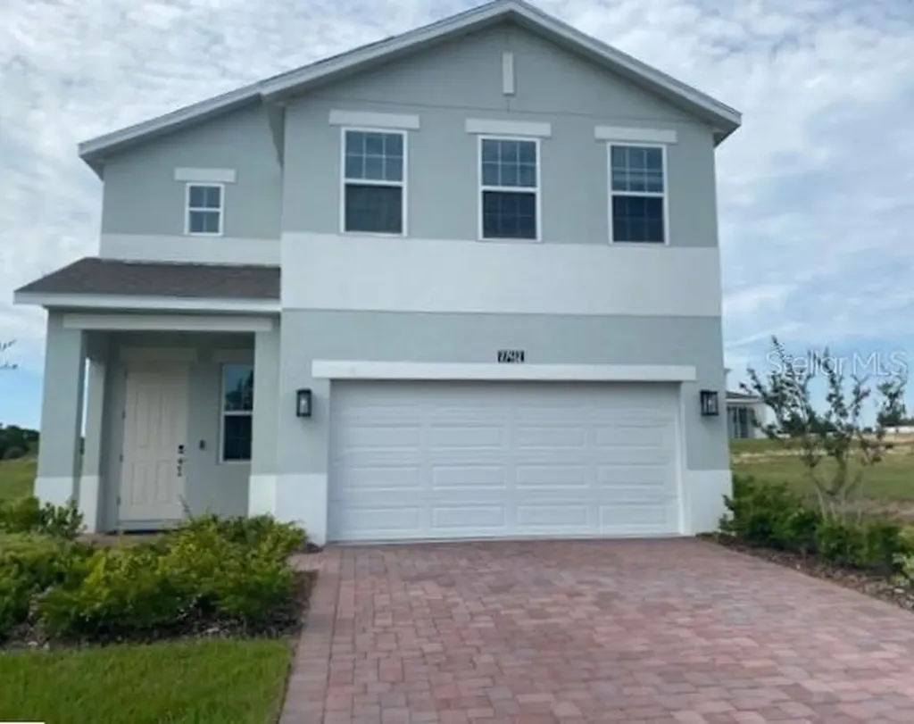 27412 Black Kite Avenue Howey In The Hills FL 34737