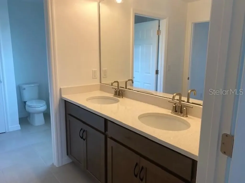 27412 Black Kite Avenue Howey In The Hills FL 34737