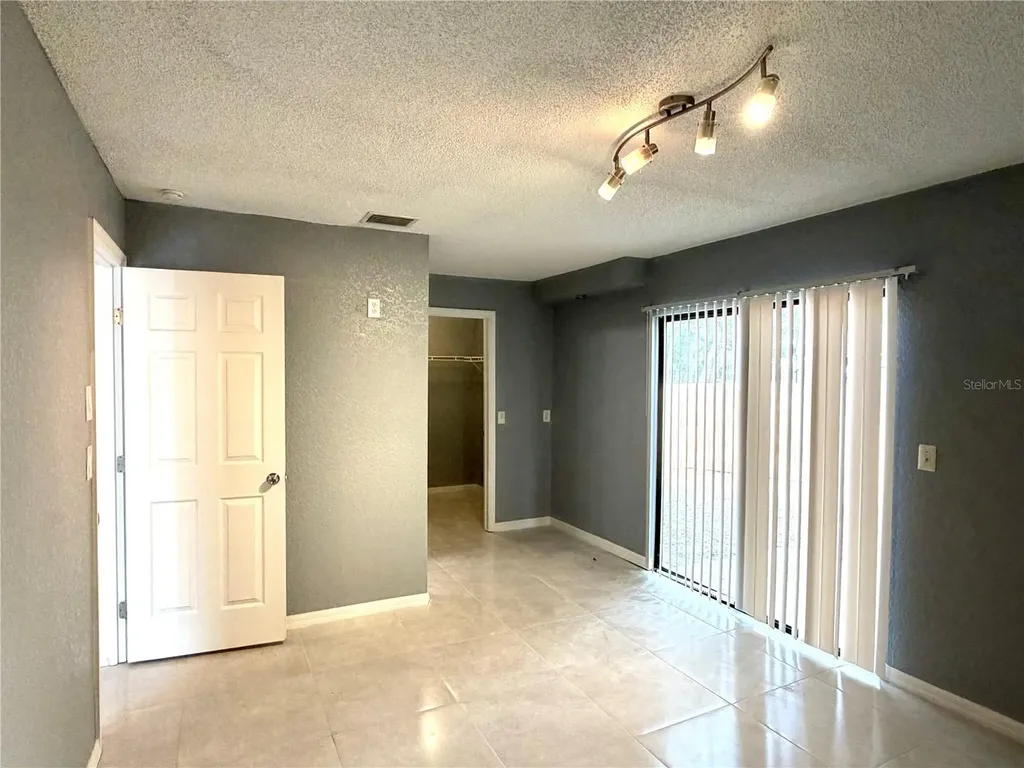 564 Breckenridge Village Altamonte Springs FL 32714