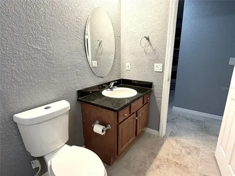 564 Breckenridge Village Altamonte Springs FL 32714