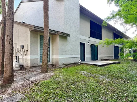 564 Breckenridge Village Altamonte Springs FL 32714